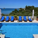 Beachfront Gradina Βίλα Vela Luka