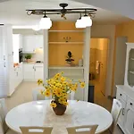 Βίλα Beachfront Gradina