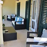 Beachfront Gradina *