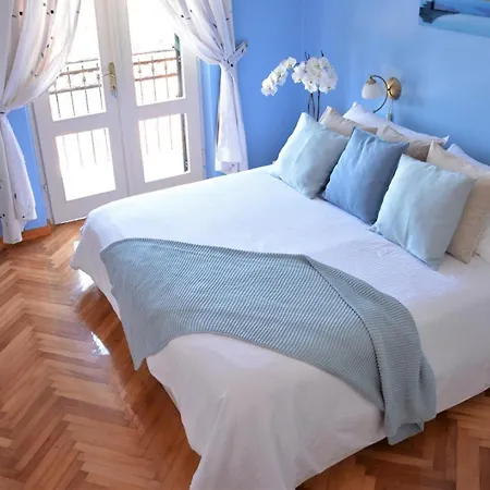 Villa Beachfront Gradina